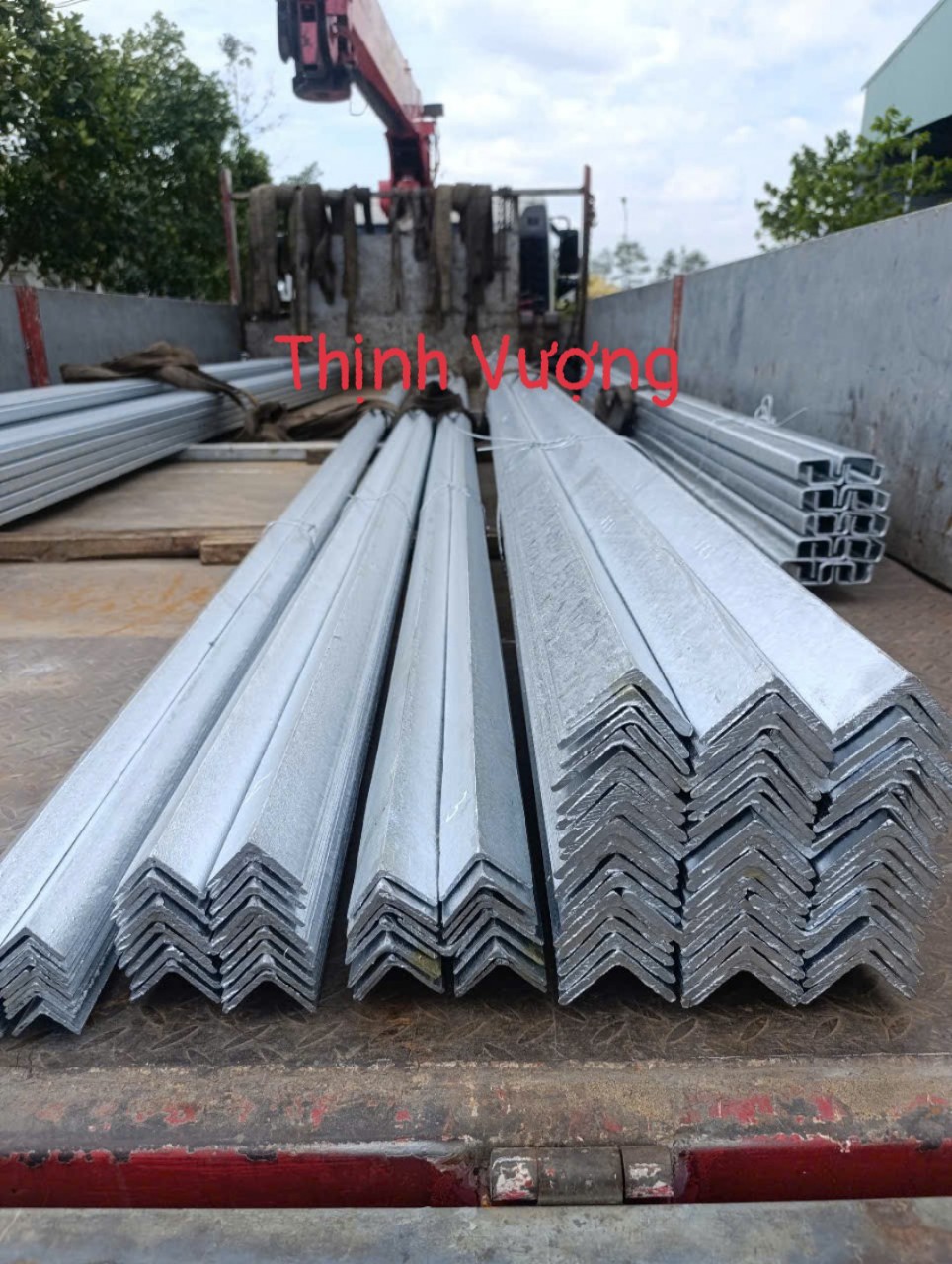 SẮT V MẠ KẼM, SẮT V NHÚNG NÓNG KẼM