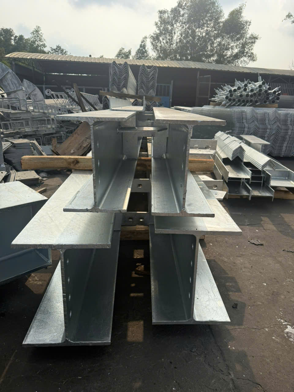 THÉP HÌNH H POSCO NHÚNG NÓNG KẼM