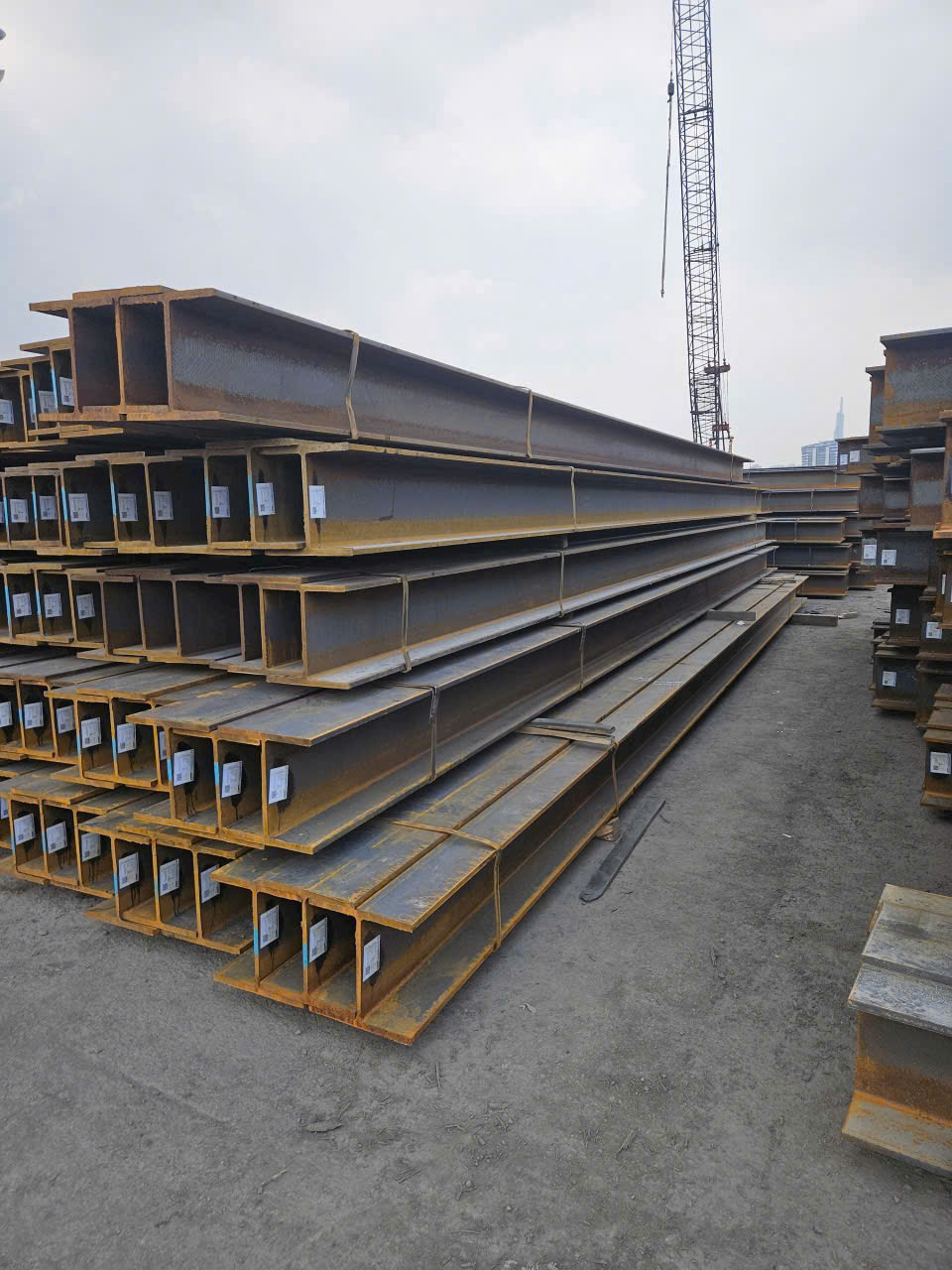 THÉP HÌNH I700