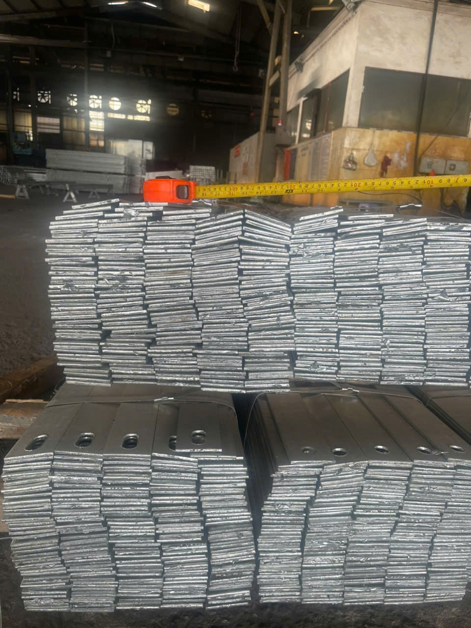 thép la 30x3ly